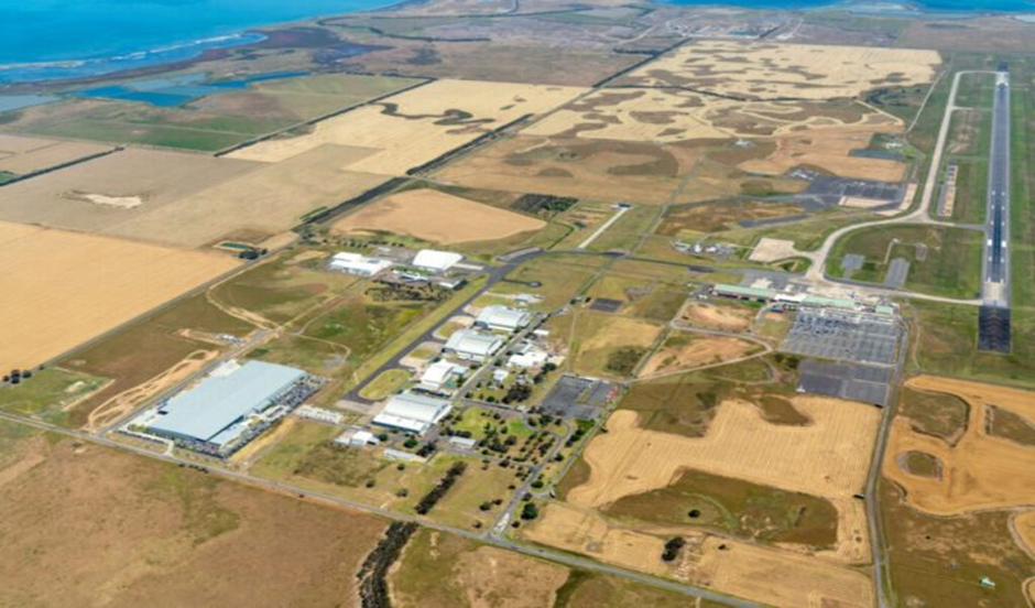 Avalon-airport