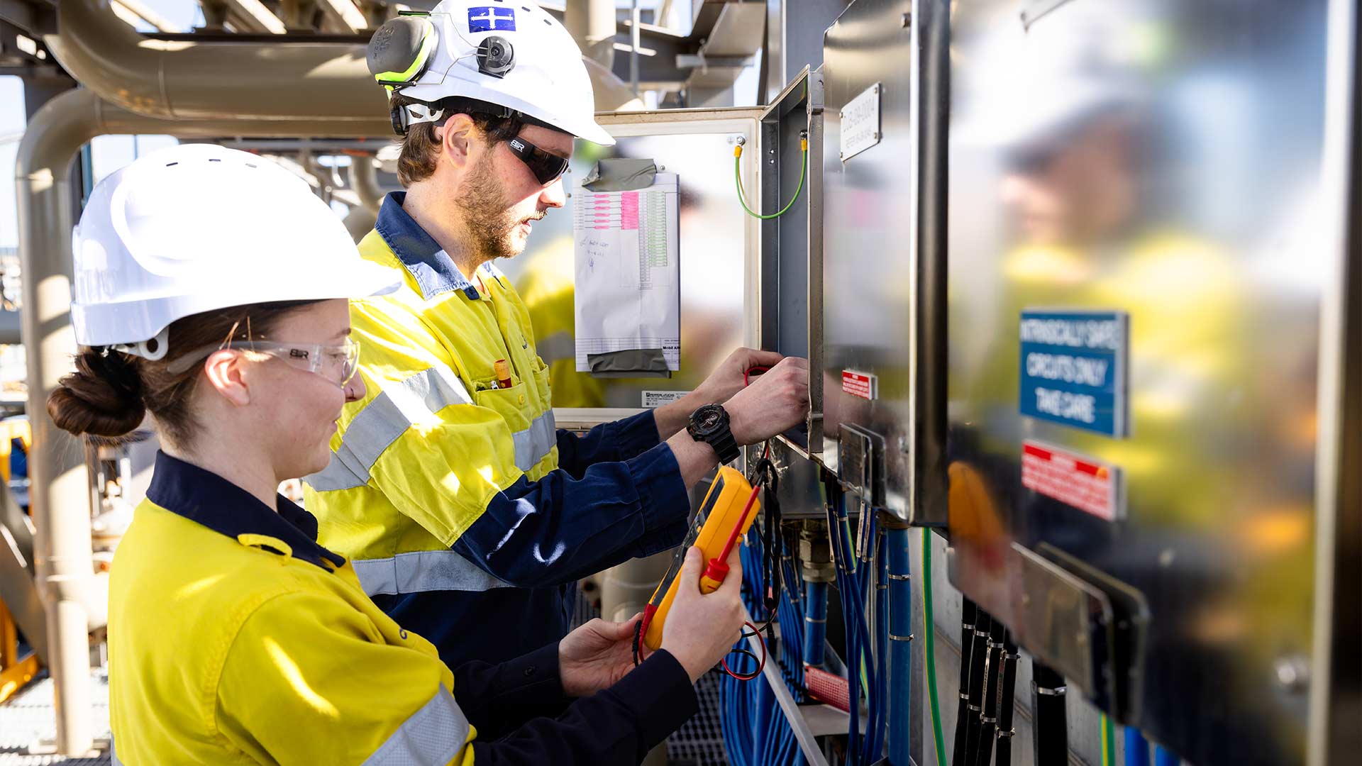 Instrument calibration by Gordon McKay industrial electricians in Melbourne
